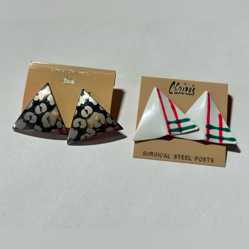 Vintage Claire's Boutique Leopard Enamel Triangle Post Earrings 80s Grandmacore